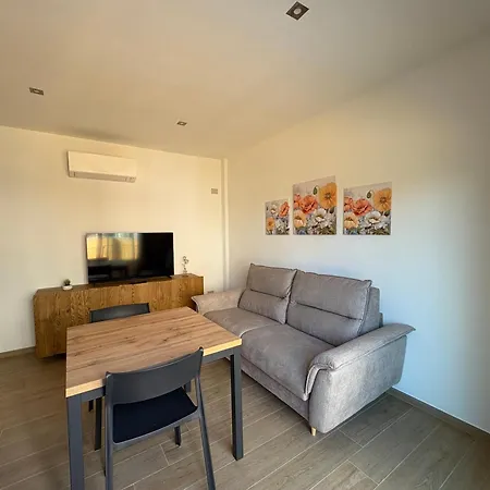 La Casetta Di Seby - Moderno A Apartmán *